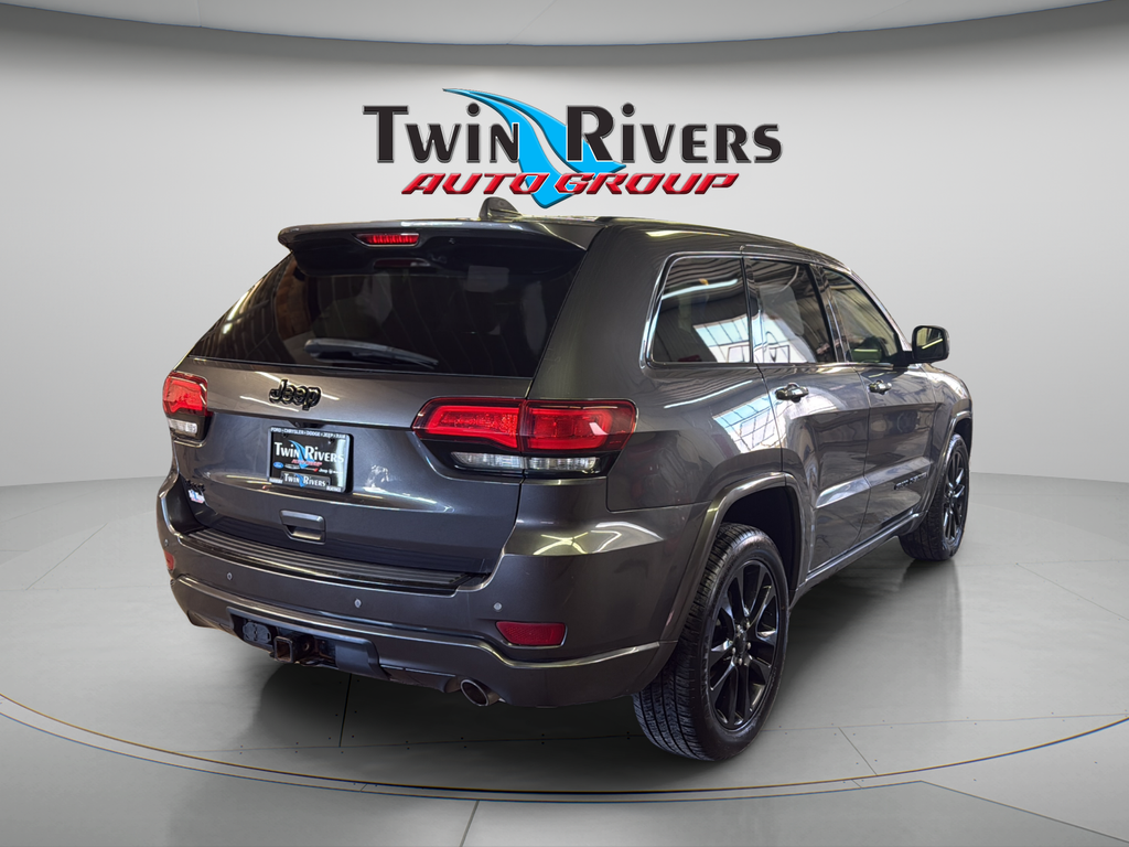 2017 Jeep Grand Cherokee Altitude