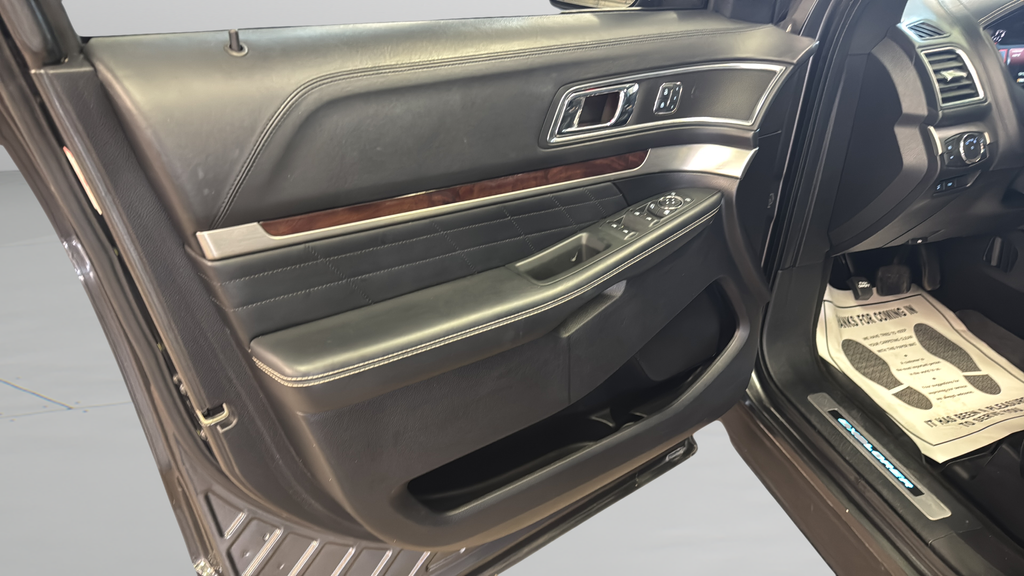 2018 Ford Explorer Platinum