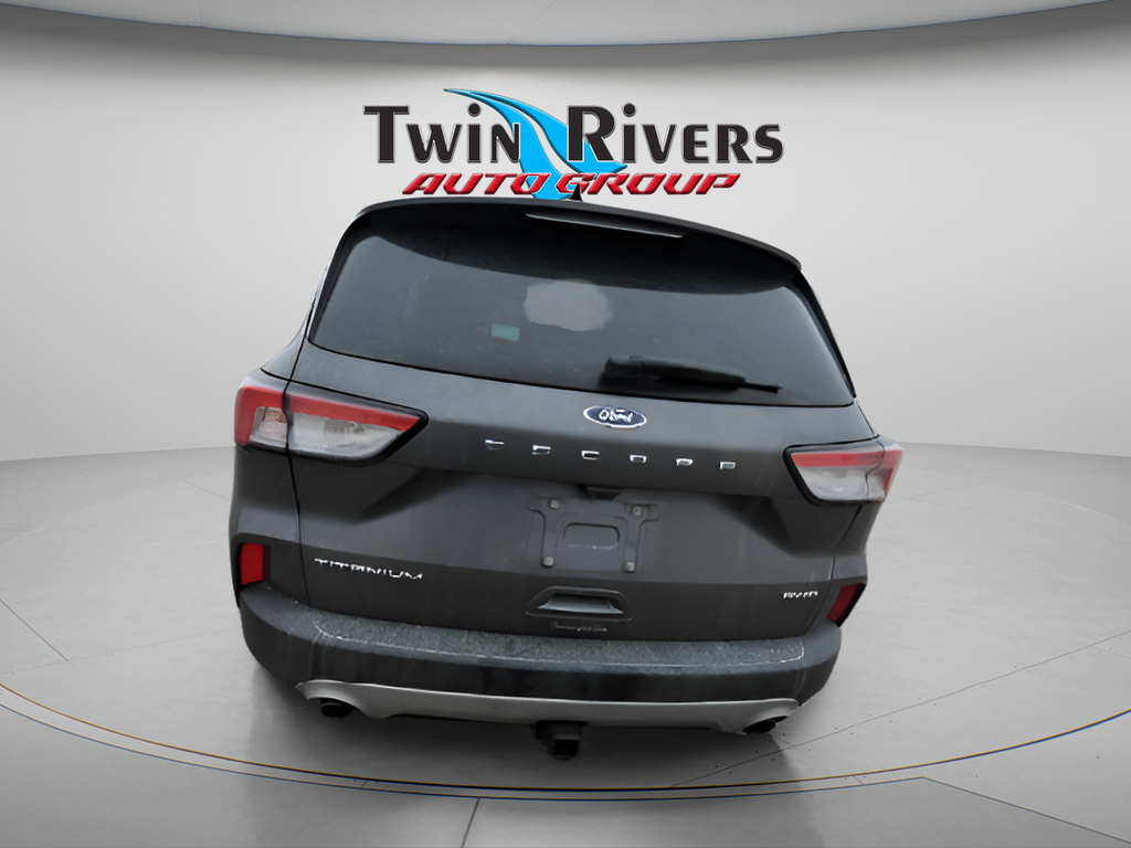2022 Ford Escape Titanium