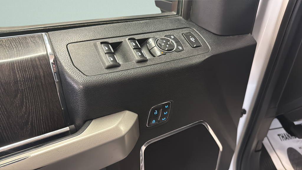 2020 Ford F-350SD Lariat
