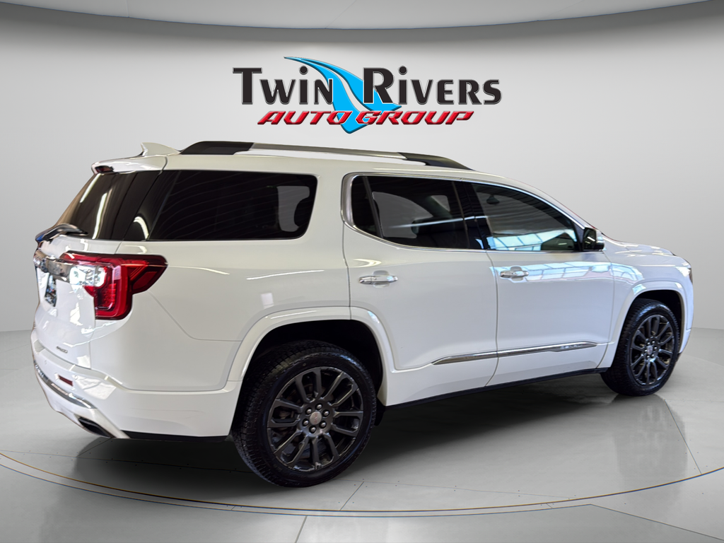 2020 GMC Acadia Denali
