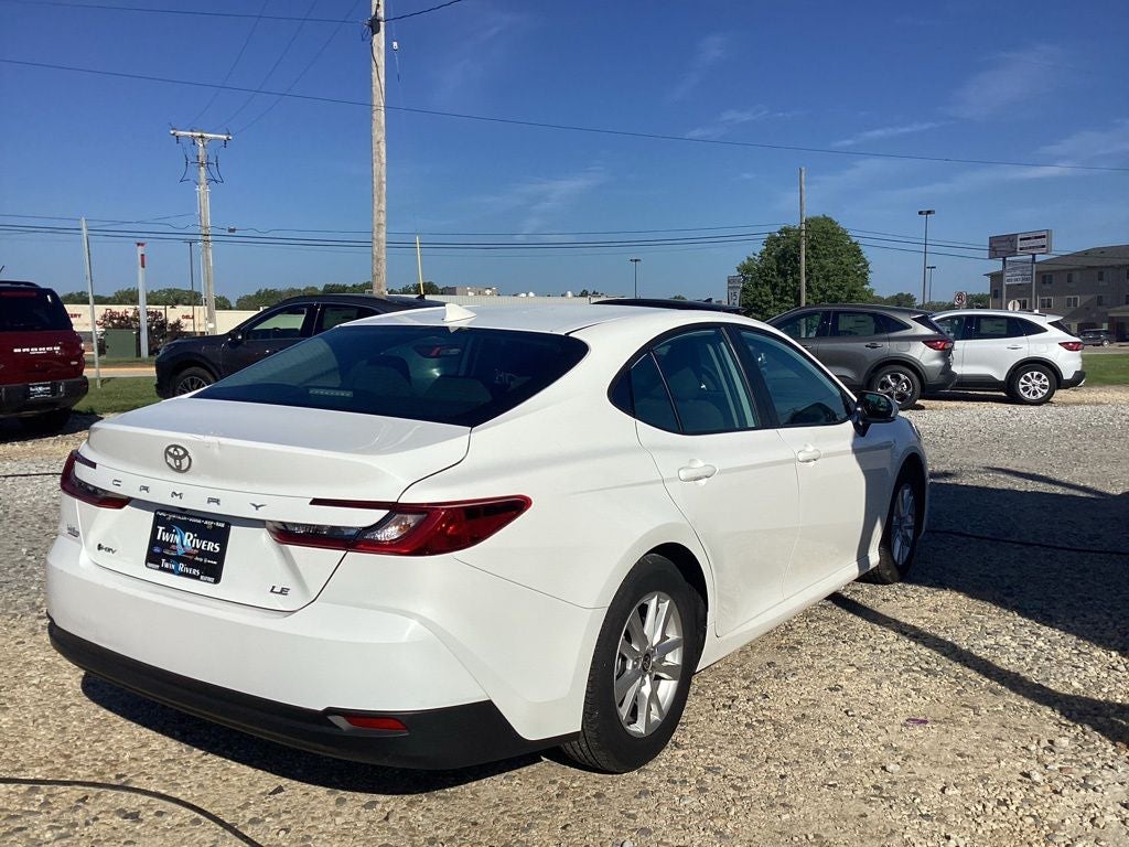 2025 Toyota Camry LE