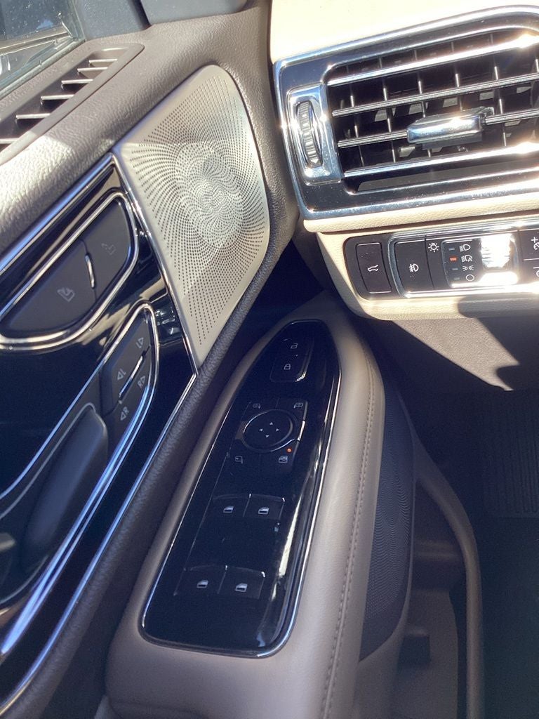 2023 Lincoln Navigator L Reserve