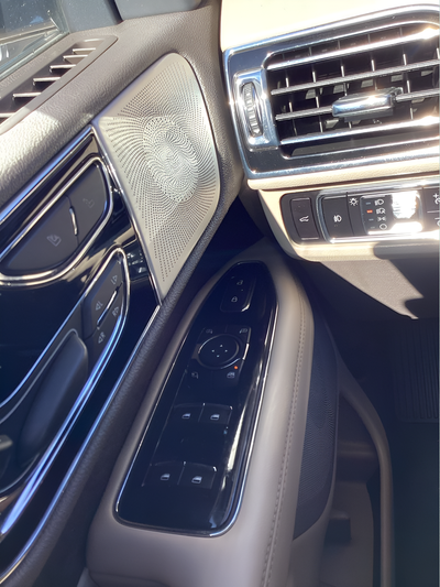 2023 Lincoln Navigator L Reserve