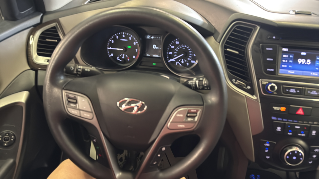 2017 Hyundai Santa Fe Sport 2.4 Base