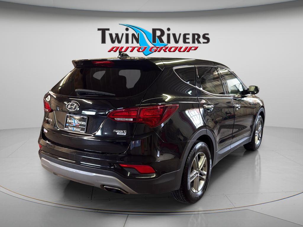 2017 Hyundai Santa Fe Sport 2.4 Base