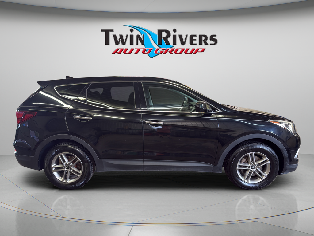 2017 Hyundai Santa Fe Sport 2.4 Base