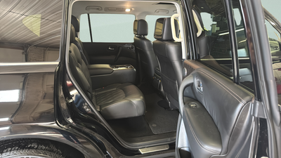 2023 Nissan Armada Platinum