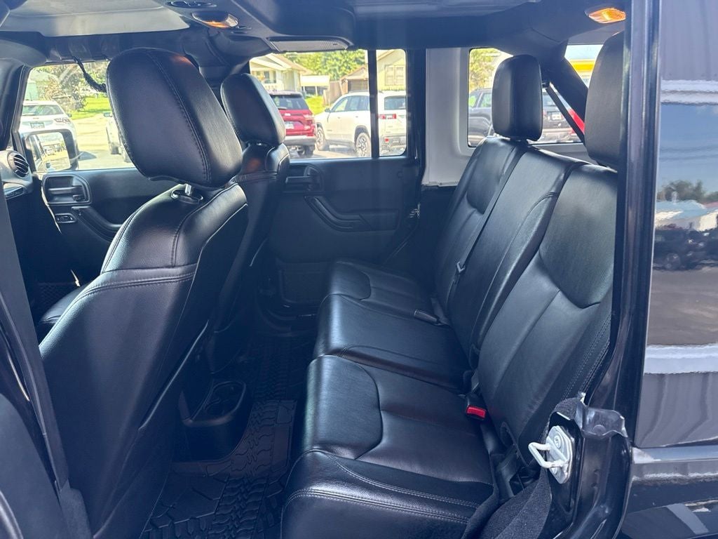 2017 Jeep Wrangler Unlimited Smoky Mountain 4x4