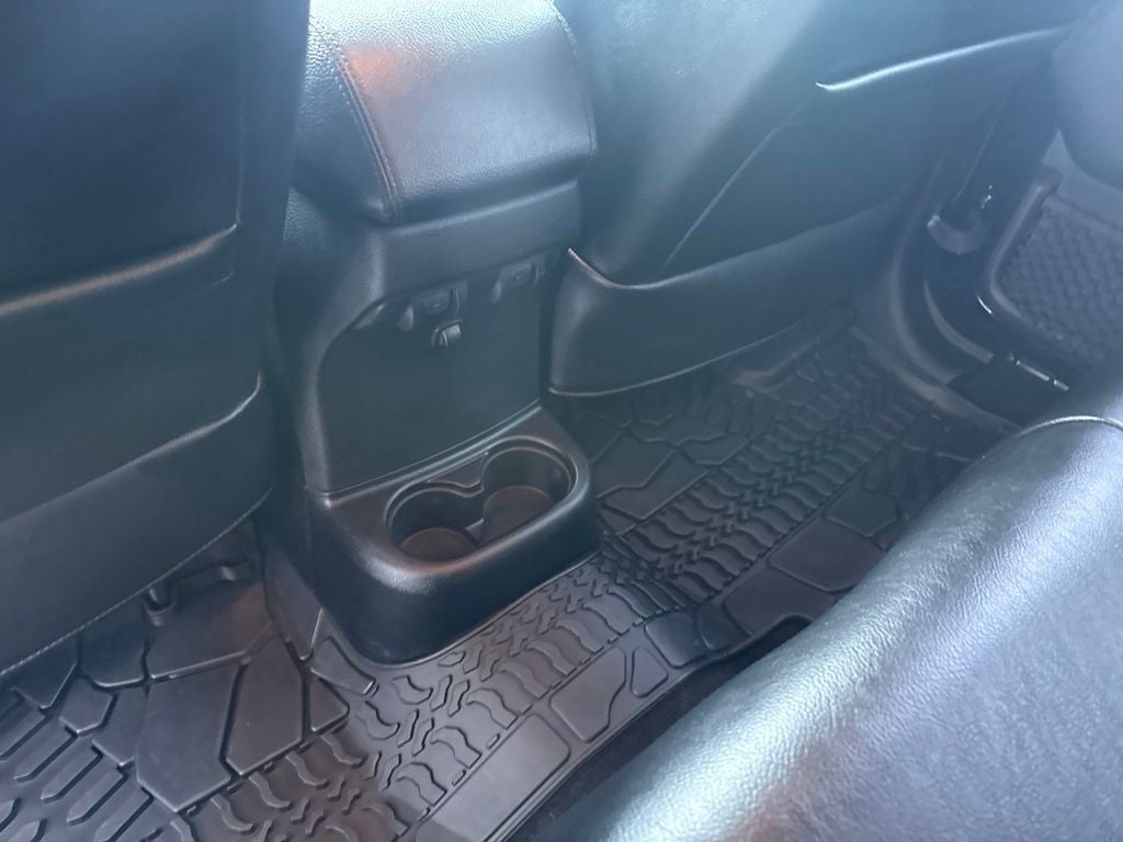 2017 Jeep Wrangler Unlimited Smoky Mountain 4x4