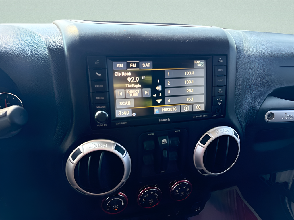 2013 Jeep Wrangler Unlimited Sahara