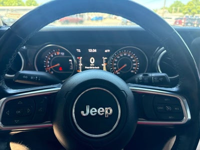 2020 Jeep Wrangler Unlimited Sahara Altitude