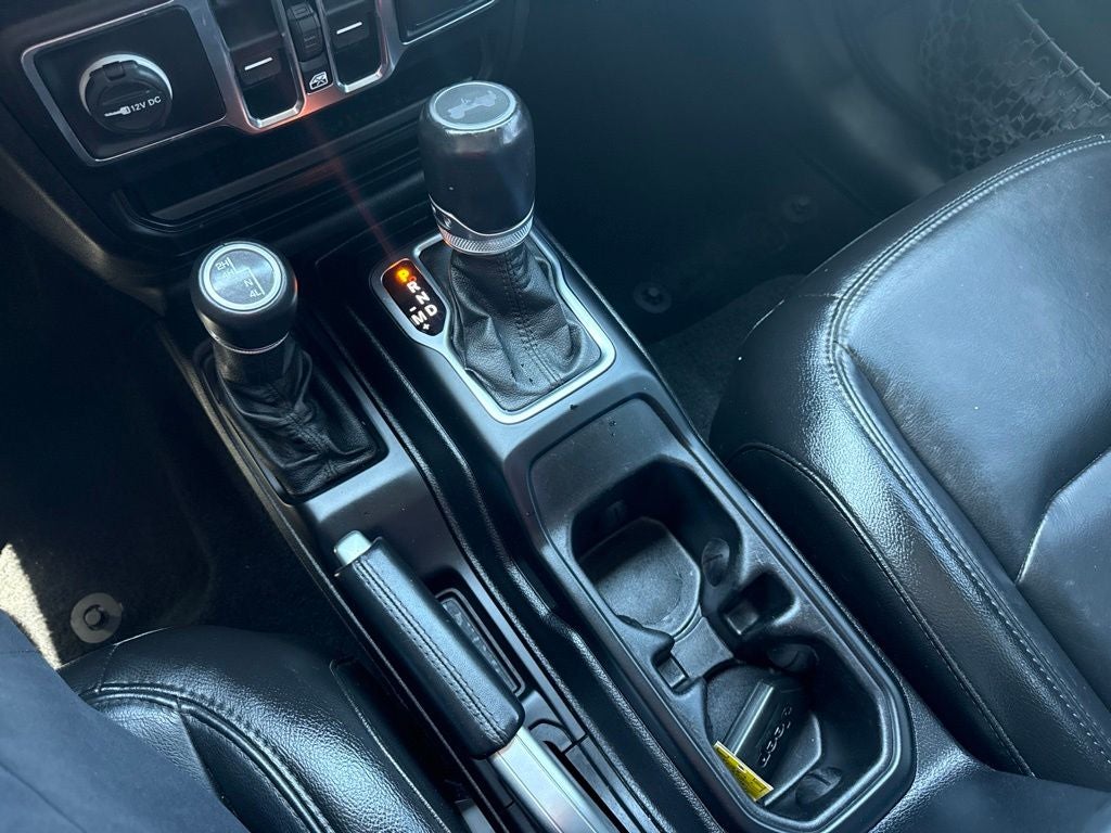 2020 Jeep Wrangler Unlimited Sahara Altitude