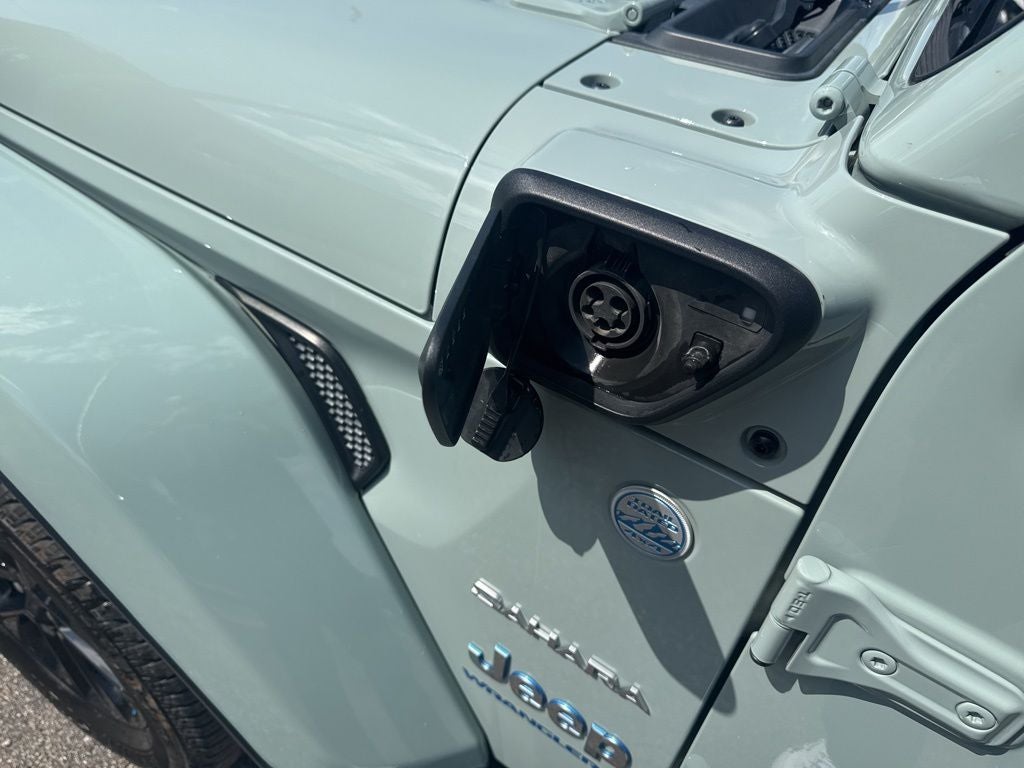 2023 Jeep Wrangler 4xe Sahara 4x4
