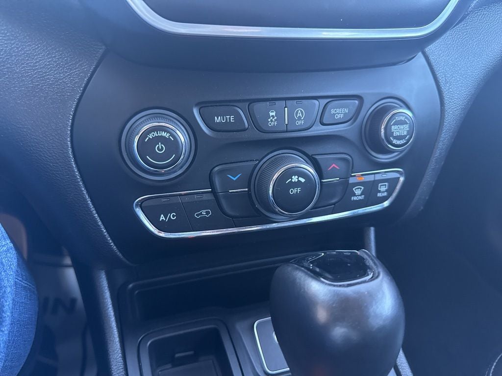 2021 Jeep Cherokee Altitude FWD