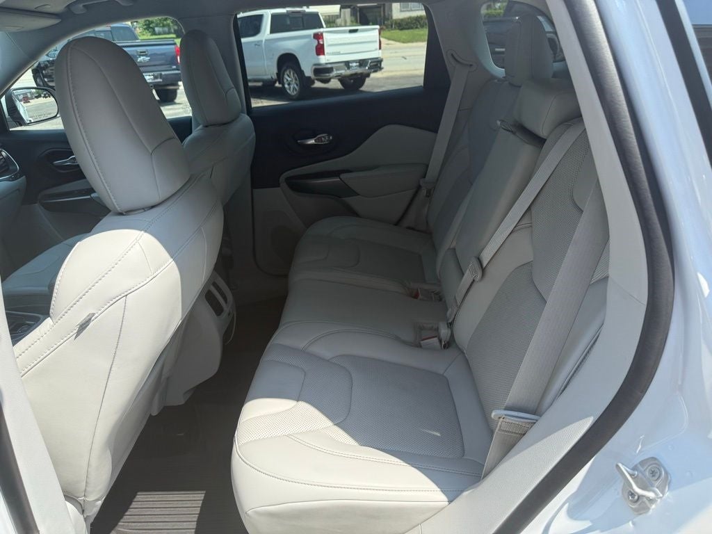 2021 Jeep Cherokee Latitude Lux 4X4