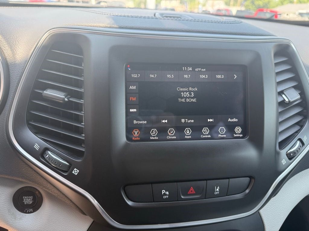 2021 Jeep Cherokee Latitude Lux 4X4