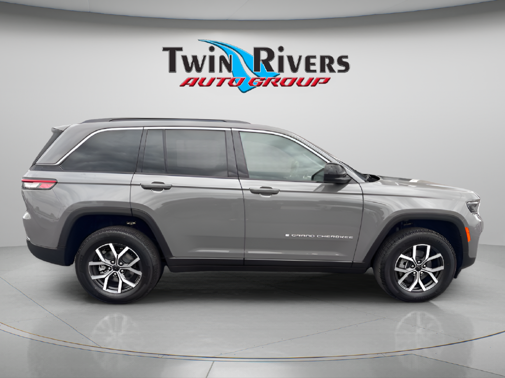 2027 Jeep Grand Cherokee GRAND CHEROKEE LAREDO X 4X4