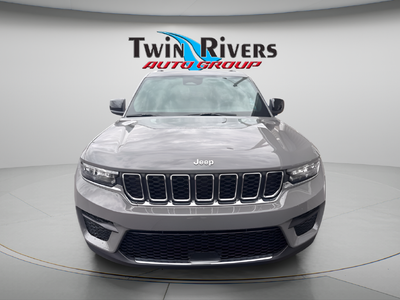 2027 Jeep Grand Cherokee GRAND CHEROKEE LAREDO X 4X4