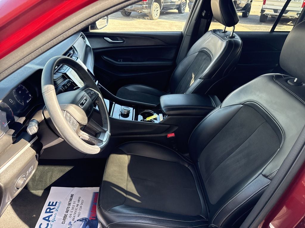 2023 Jeep Grand Cherokee Altitude 4x4