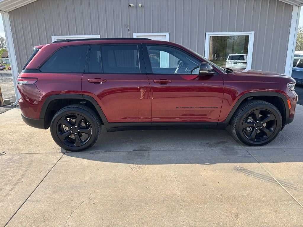 2023 Jeep Grand Cherokee Altitude 4x4