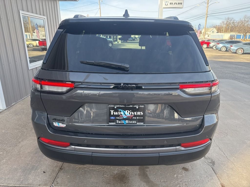 2026 Jeep Grand Cherokee GRAND CHEROKEE LAREDO ALTITUDE 4X4