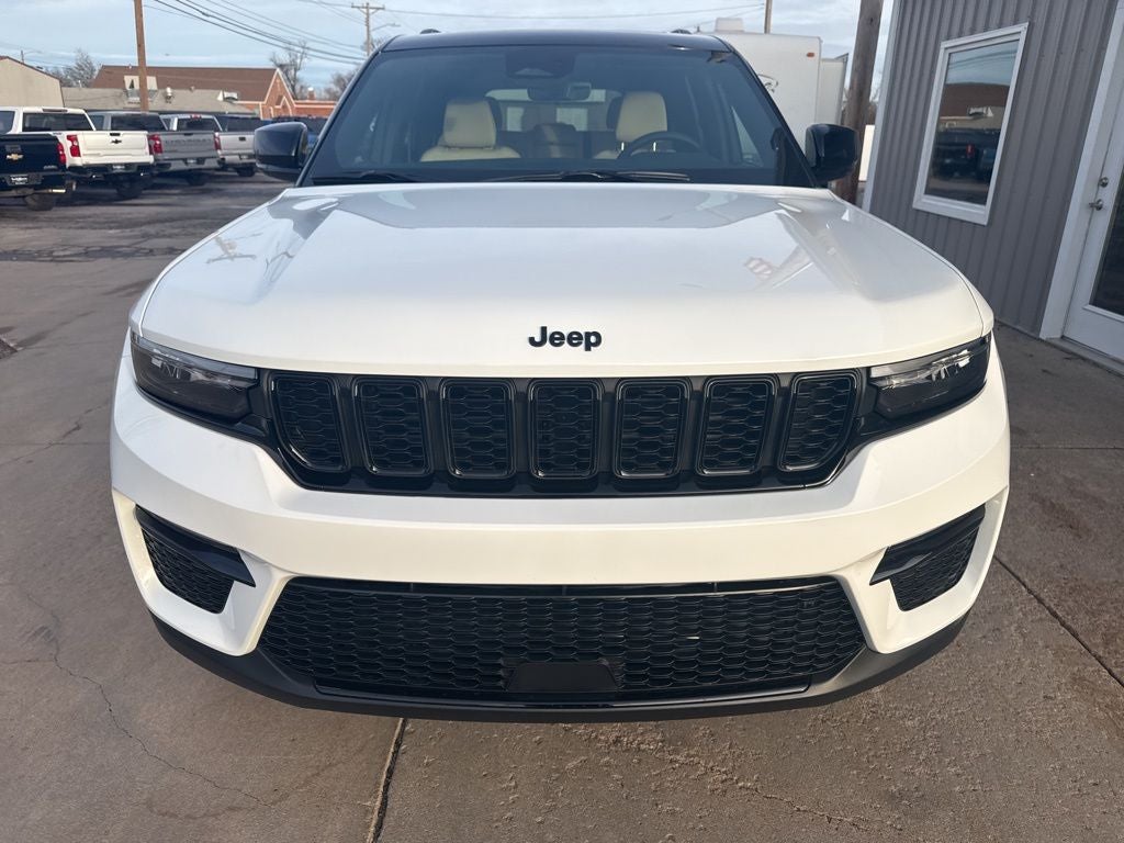 2025 Jeep Grand Cherokee GRAND CHEROKEE LIMITED 4X4