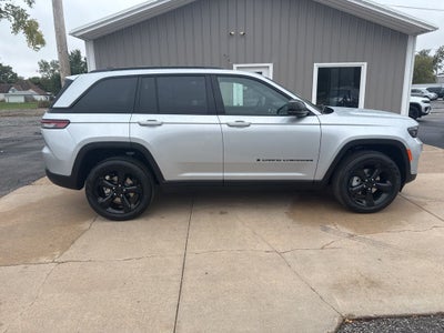 2025 Jeep Grand Cherokee GRAND CHEROKEE LIMITED 4X4