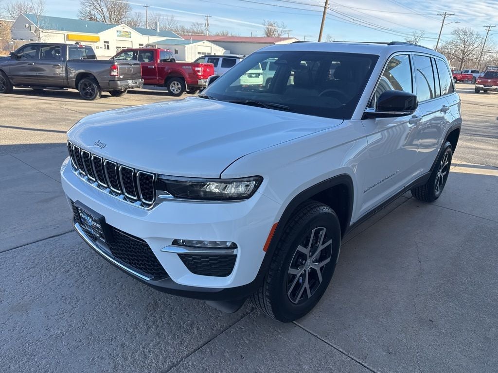 2025 Jeep Grand Cherokee GRAND CHEROKEE LIMITED 4X4