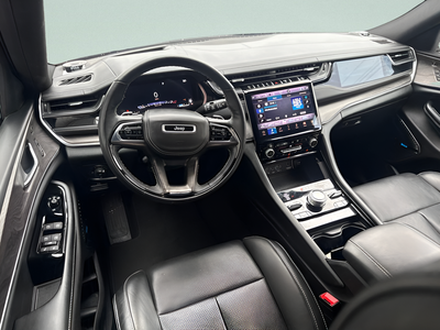 2023 Jeep Grand Cherokee Overland 4x4