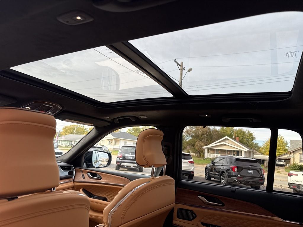 2025 Jeep Grand Cherokee GRAND CHEROKEE SUMMIT RESERVE 4X4