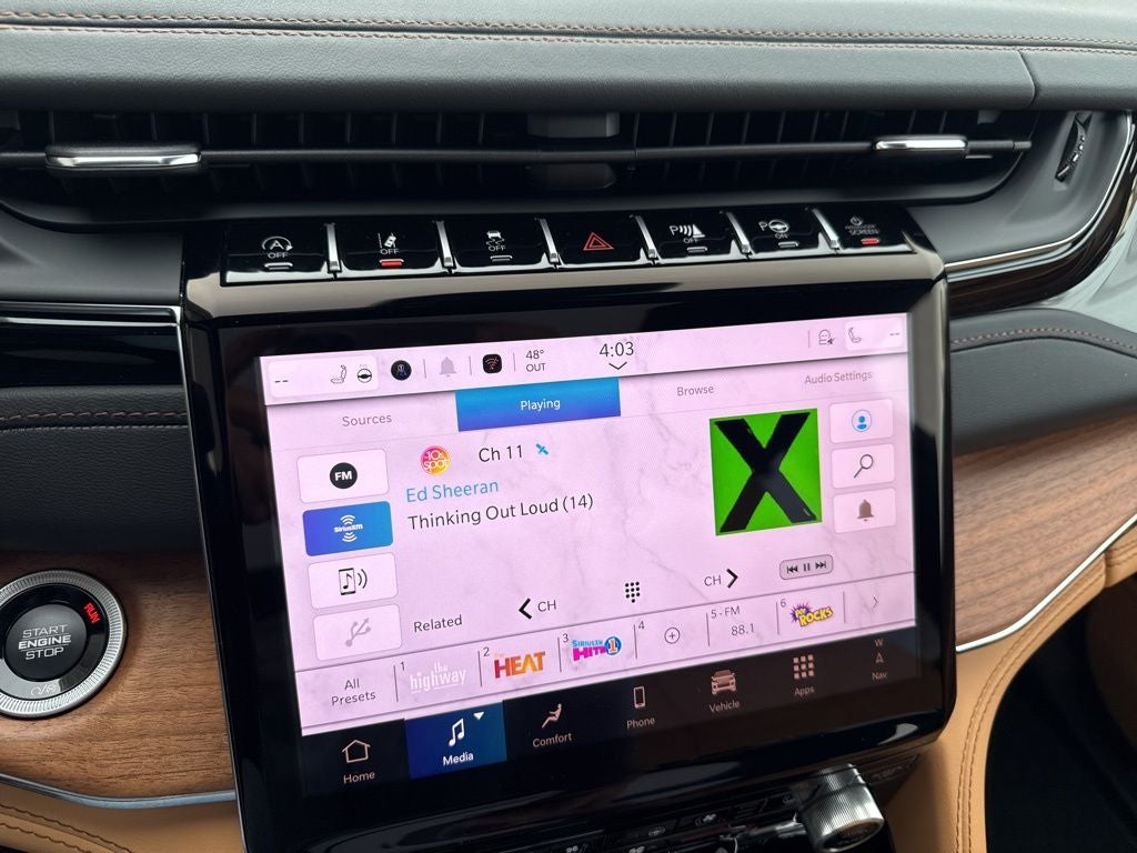 2025 Jeep Grand Cherokee GRAND CHEROKEE SUMMIT RESERVE 4X4