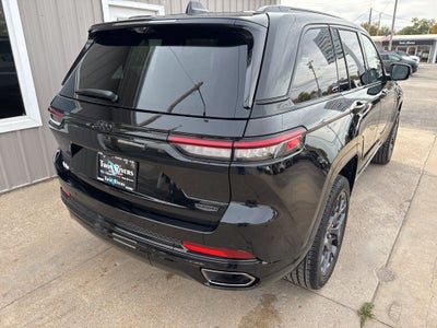 2025 Jeep Grand Cherokee GRAND CHEROKEE SUMMIT RESERVE 4X4