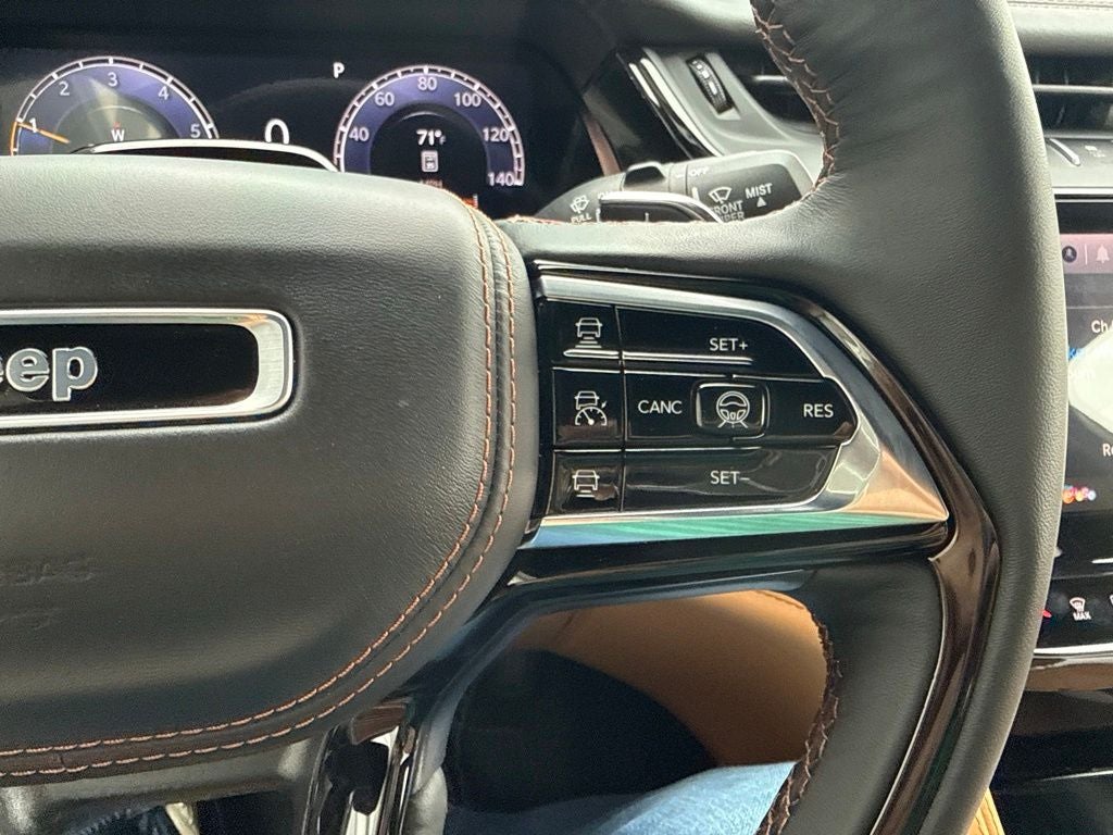 2026 Jeep Grand Cherokee GRAND CHEROKEE SUMMIT 4X4