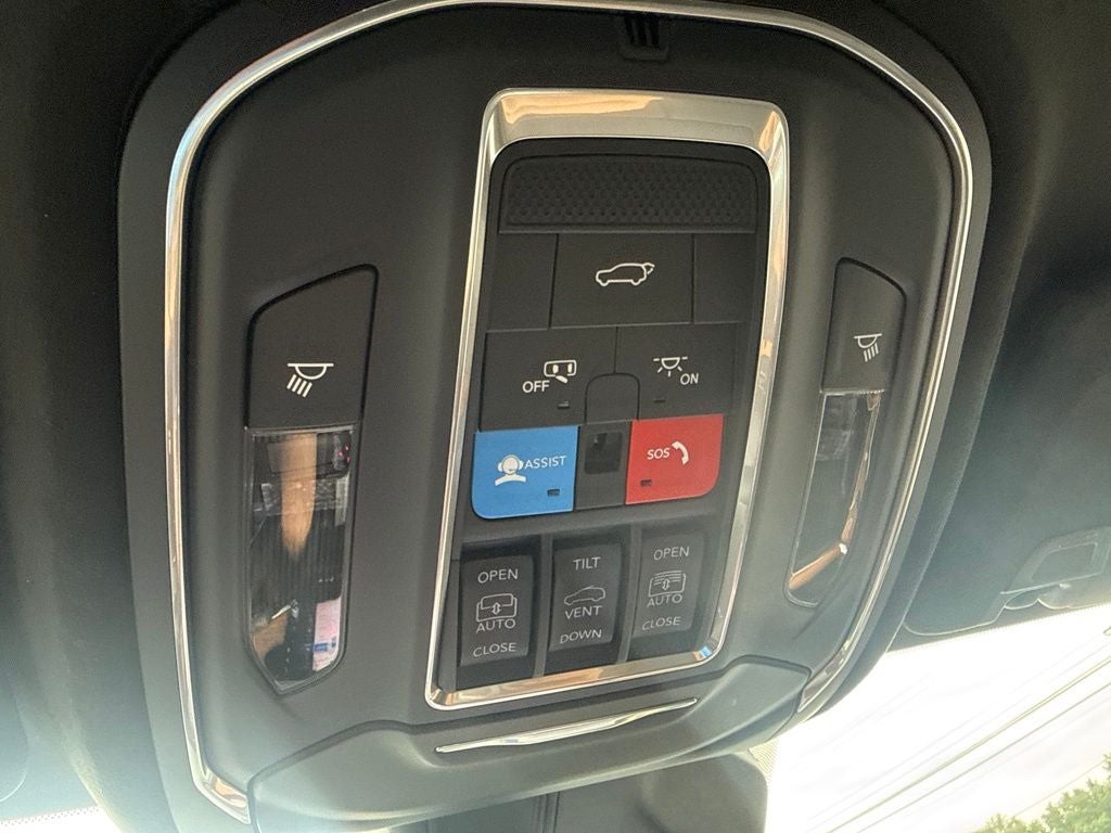 2026 Jeep Grand Cherokee GRAND CHEROKEE SUMMIT 4X4