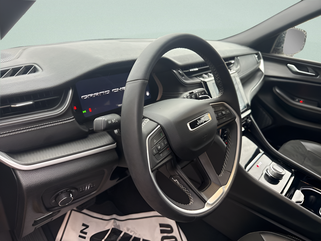 2023 Jeep Grand Cherokee L Altitude 4x4