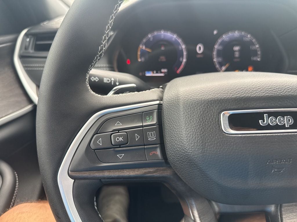 2026 Jeep Grand Cherokee GRAND CHEROKEE L LAREDO ALTITUDE 4X4