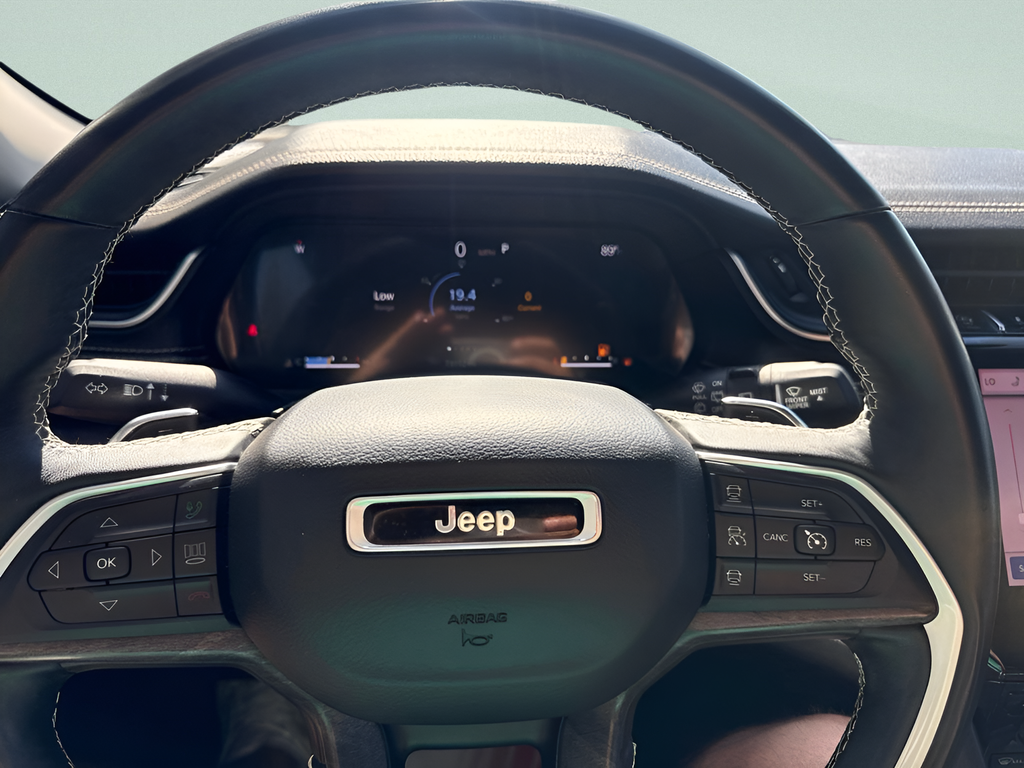 2022 Jeep Grand Cherokee L Limited 4x4