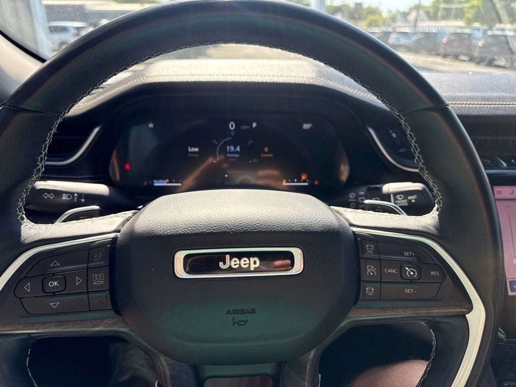 2022 Jeep Grand Cherokee L Limited 4x4