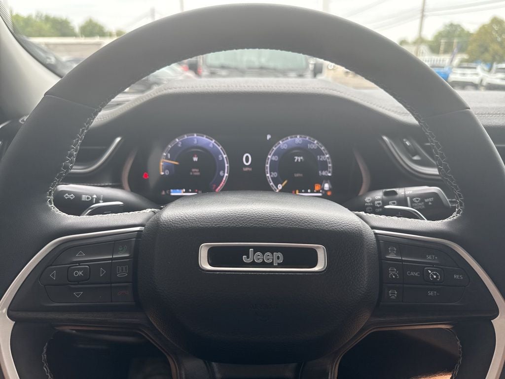 2023 Jeep Grand Cherokee L Limited 4x4