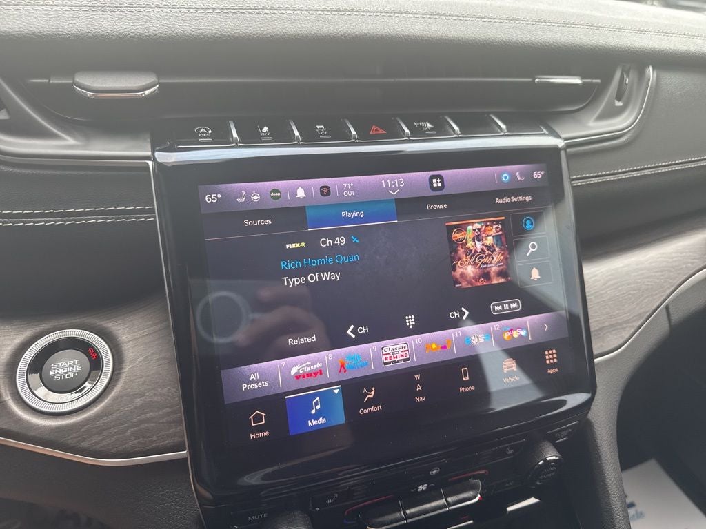 2023 Jeep Grand Cherokee L Limited 4x4