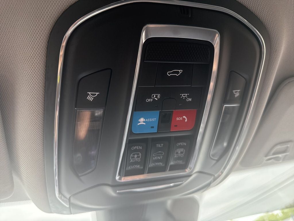 2023 Jeep Grand Cherokee L Limited 4x4