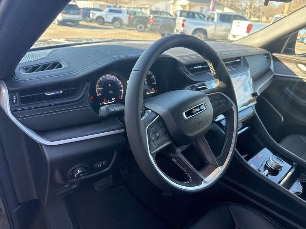 2026 Jeep Grand Cherokee GRAND CHEROKEE L LIMITED 4X4