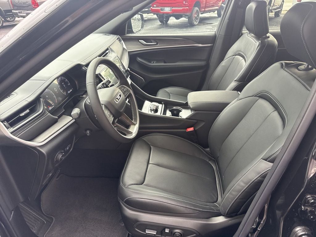 2026 Jeep Grand Cherokee GRAND CHEROKEE L LIMITED RESERVE 4X4