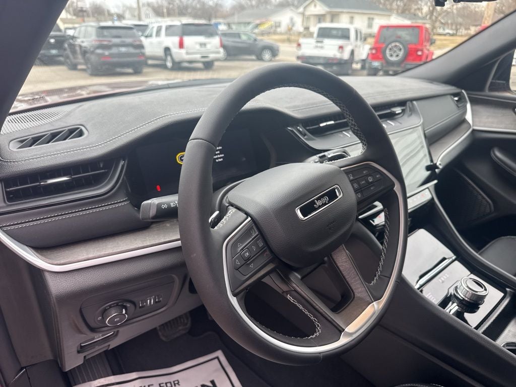 2026 Jeep Grand Cherokee GRAND CHEROKEE L LIMITED 4X4