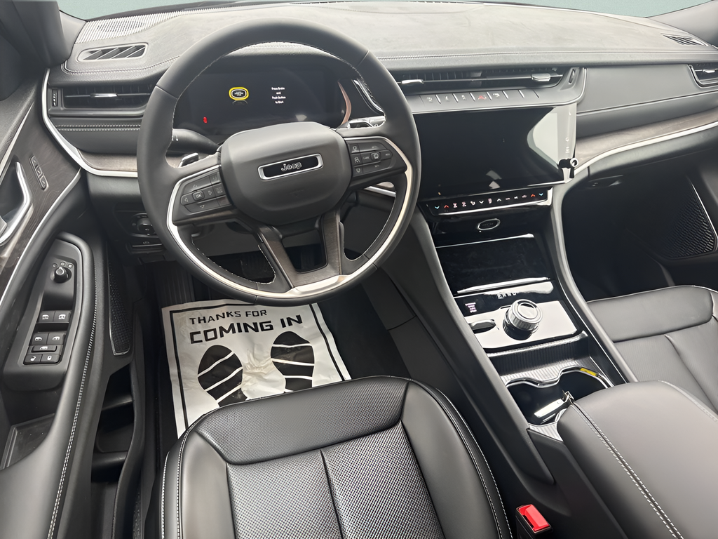 2026 Jeep Grand Cherokee GRAND CHEROKEE L LIMITED 4X4