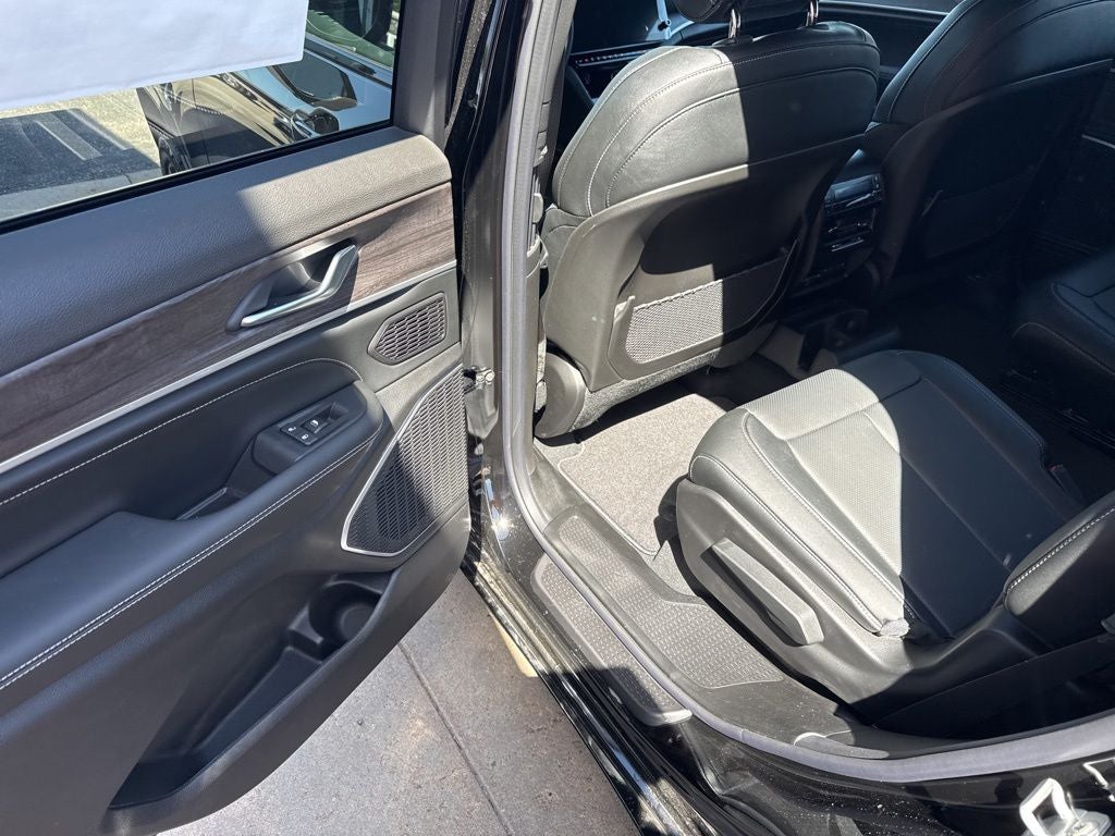2026 Jeep Grand Cherokee GRAND CHEROKEE L LIMITED RESERVE 4X4