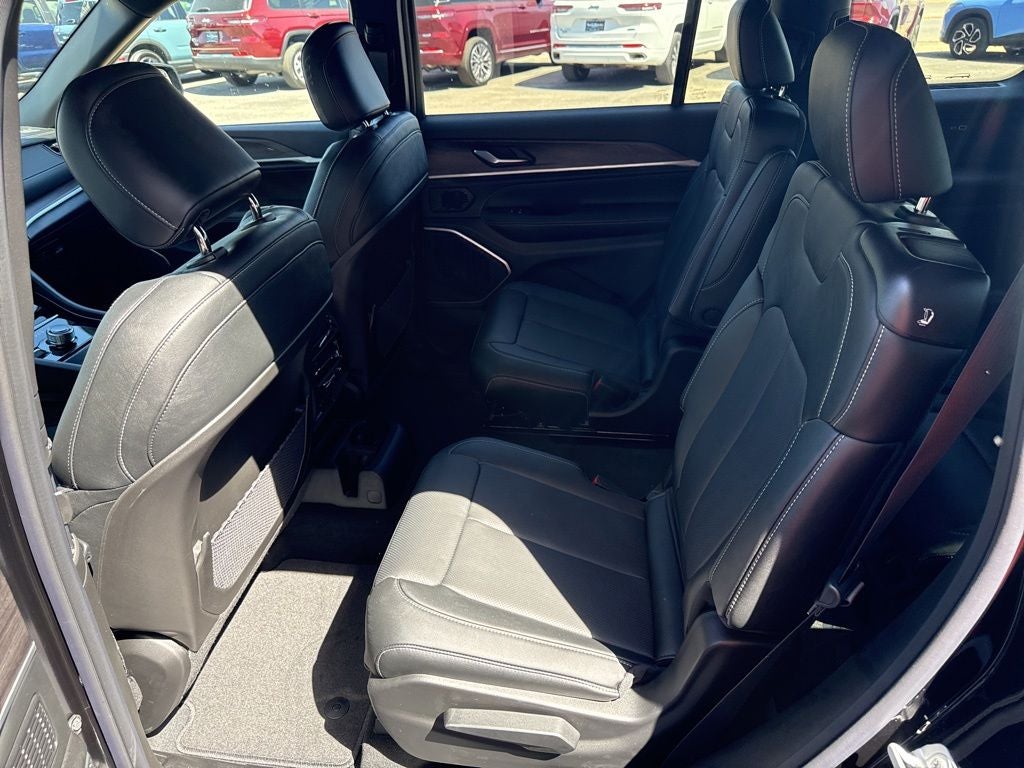 2026 Jeep Grand Cherokee GRAND CHEROKEE L LIMITED RESERVE 4X4