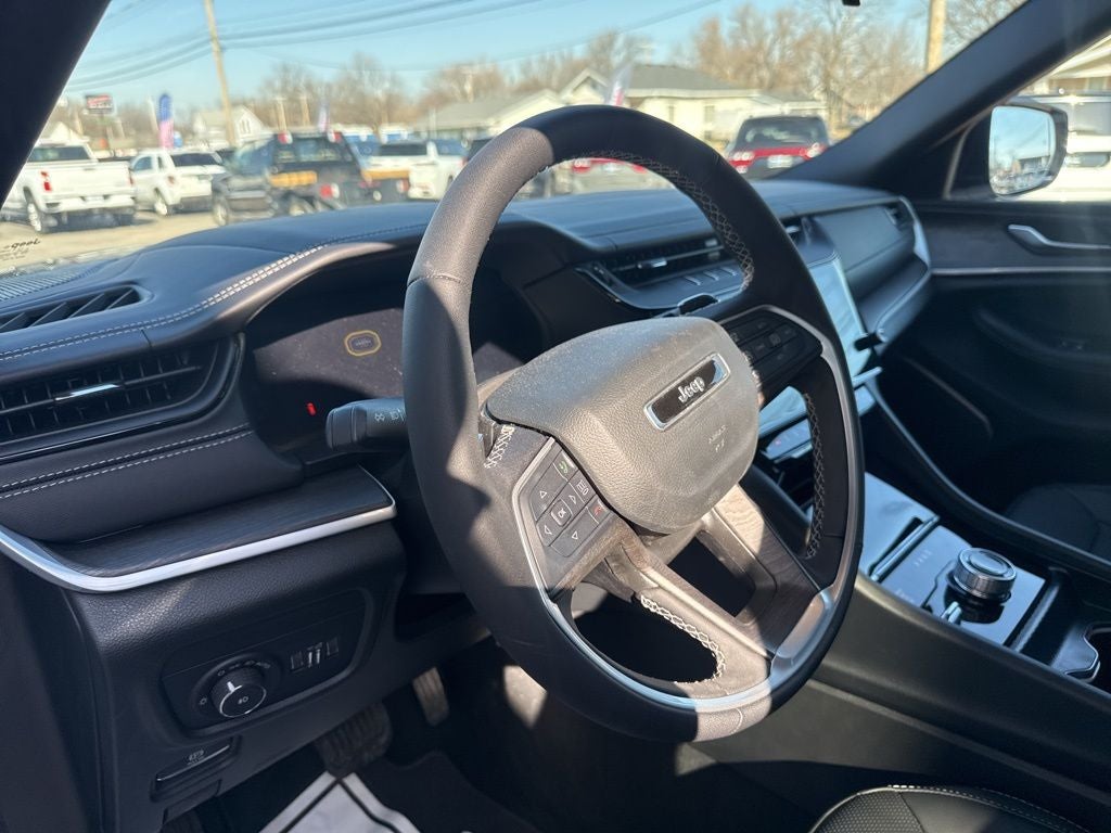 2026 Jeep Grand Cherokee GRAND CHEROKEE L LIMITED RESERVE 4X4