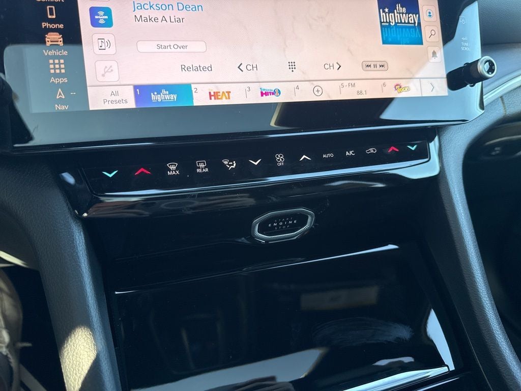 2026 Jeep Grand Cherokee GRAND CHEROKEE L LIMITED RESERVE 4X4